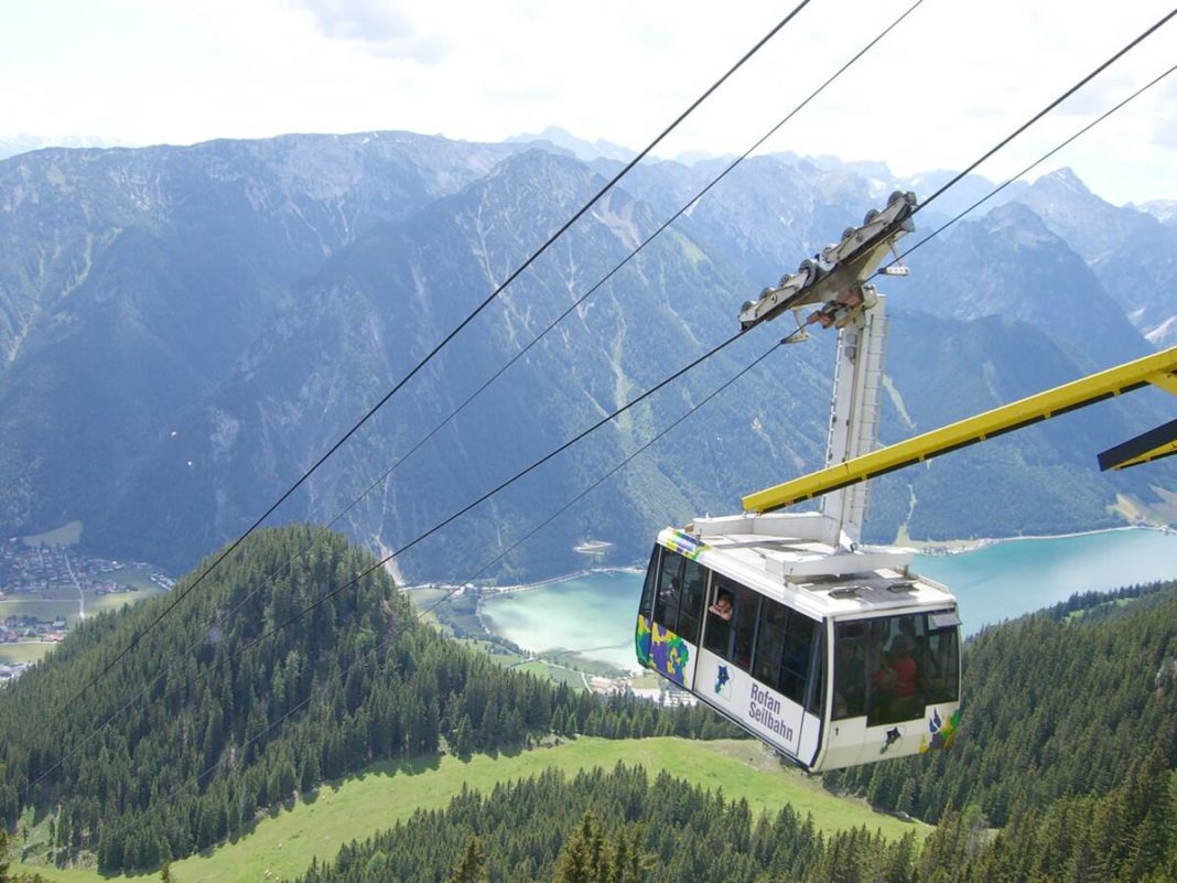 Von Der Rofan Seilbahn Zur Dalfaz Alm